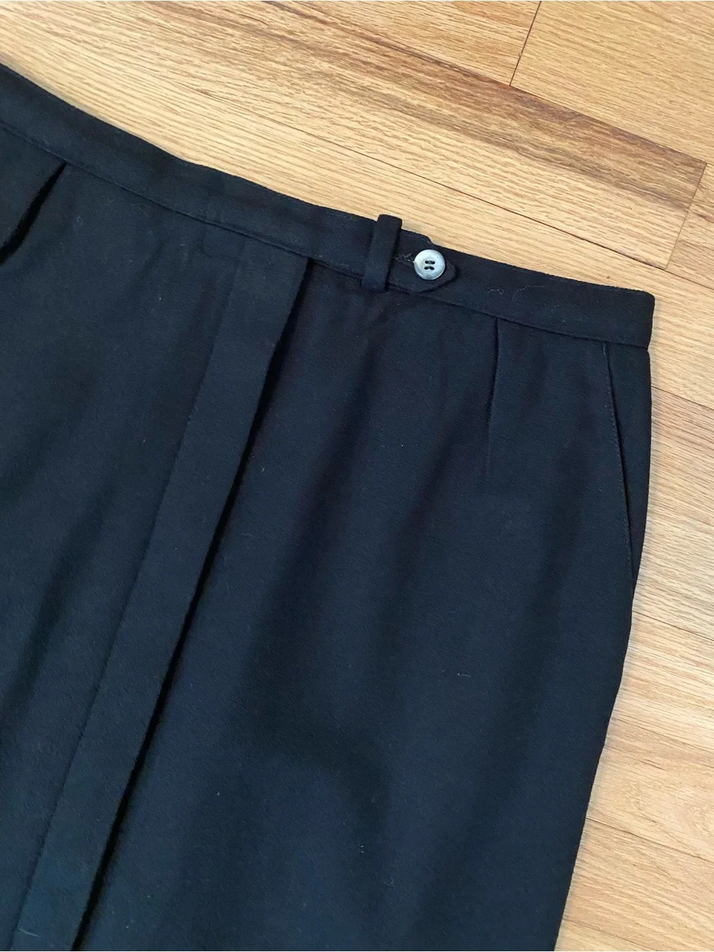 Vintage Evan-Picone Black Wool Blend Button Front Midi Skirt ILGWU